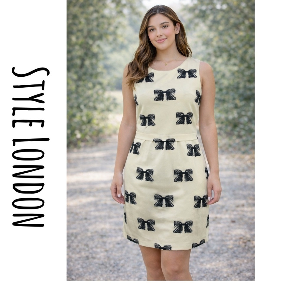 London style cream white with black bows